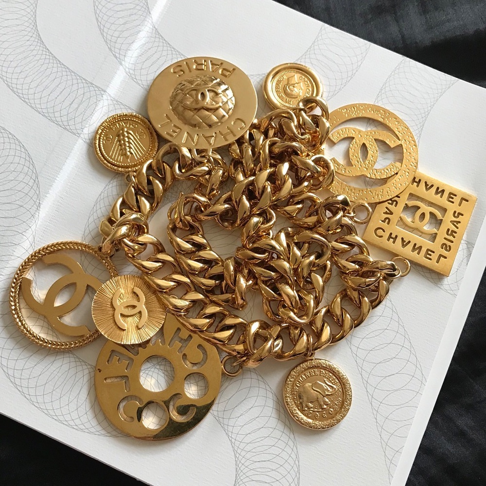 CHANEL - Rare Huge Vintage Gold CC Charms Necklace - Picture 7 of 8